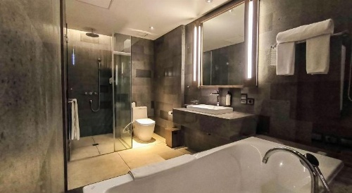 Wyndham Tamansari Jivva Resort image 43